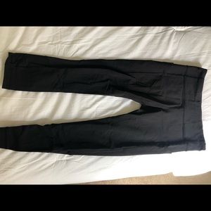 Cropped lulu leggings with side pocket